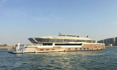 Lotus Mega Yacht Mega Cruise Dubai